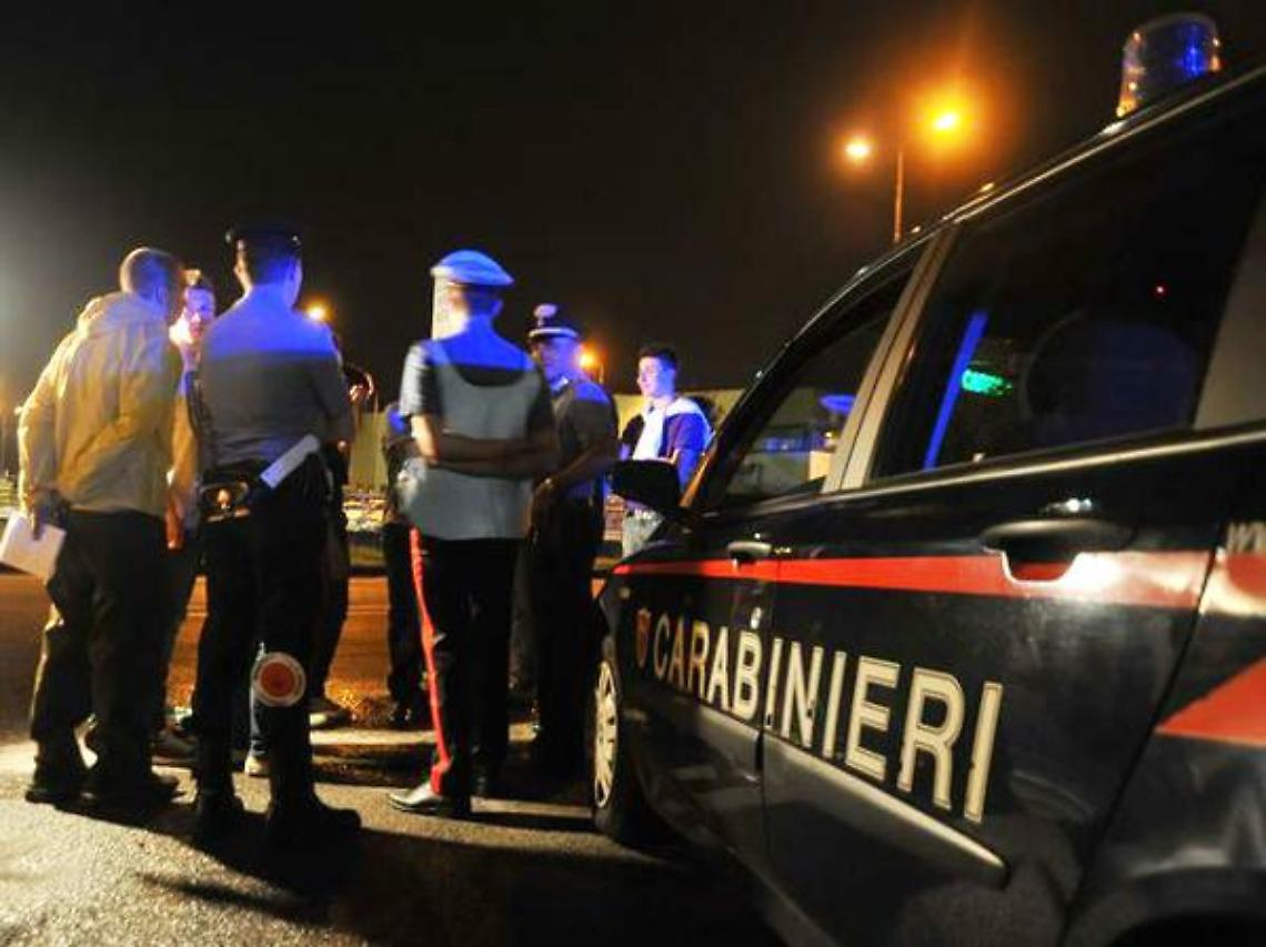 carabinieri in az