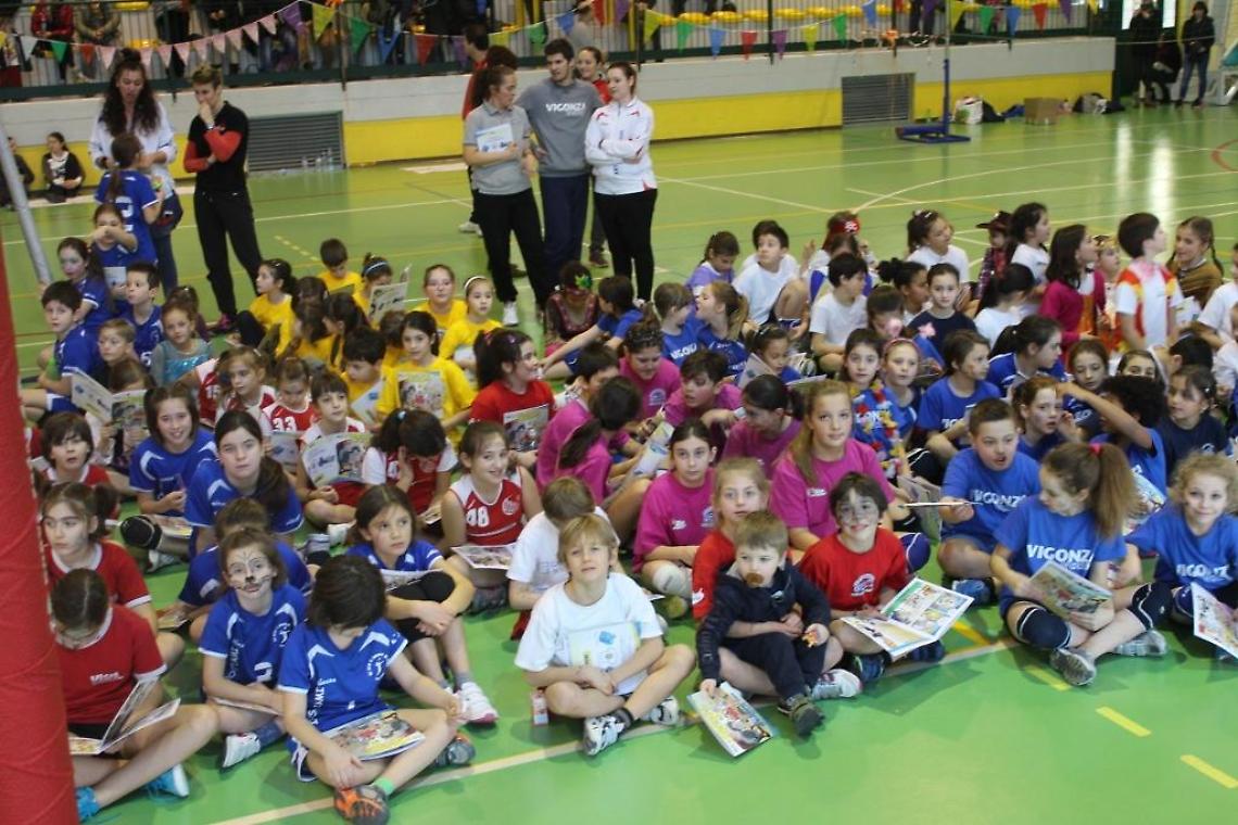 pag. 17 sport pioveSANT'ANGELO minivolley 5