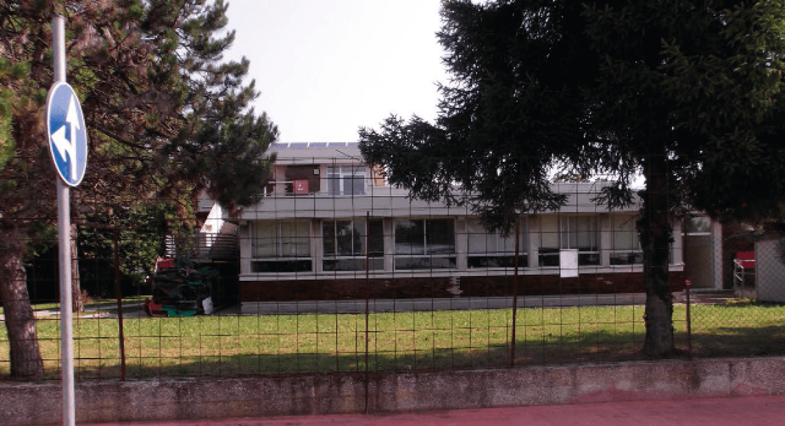 scuola aldo moro campagna lupia