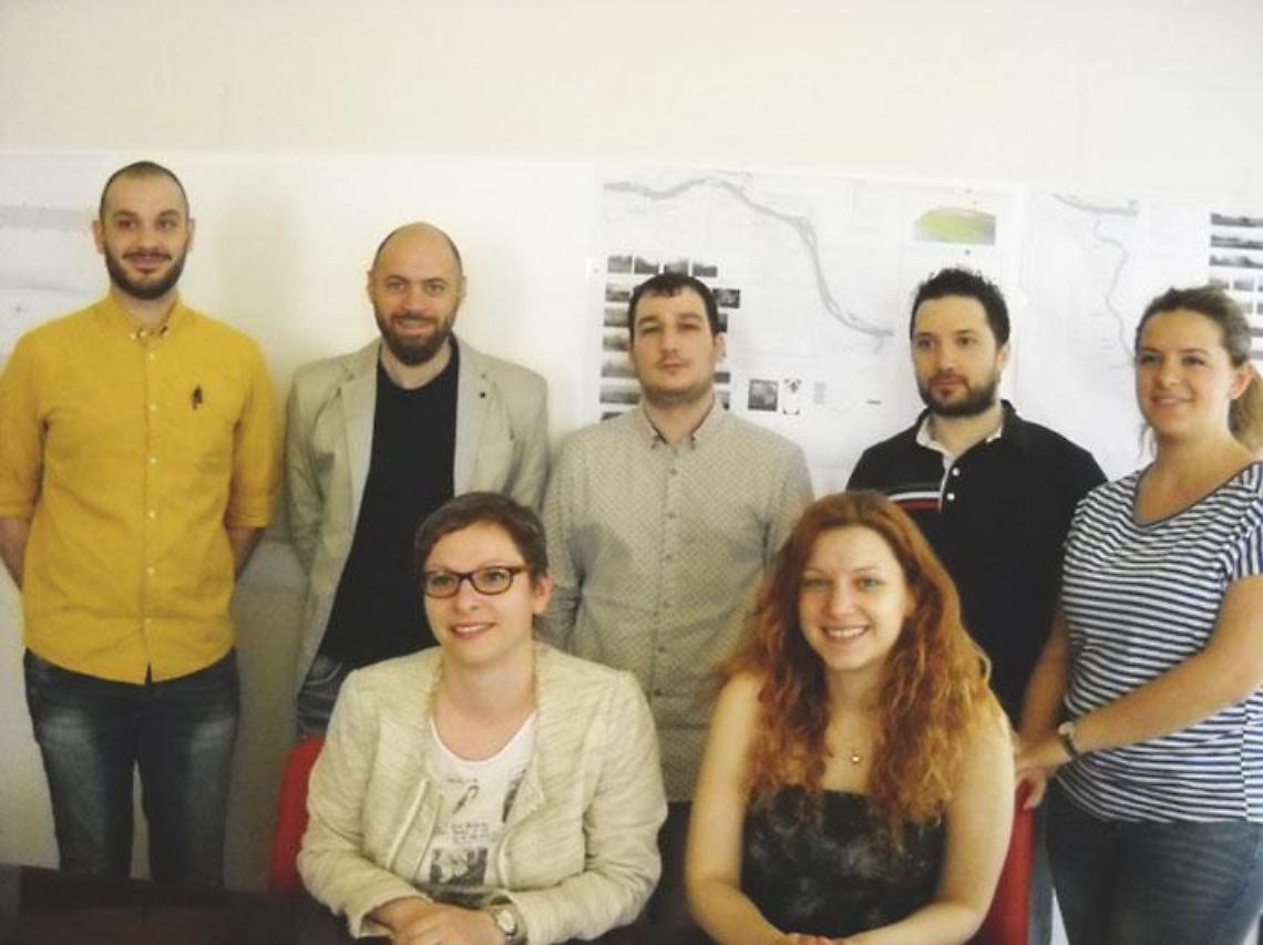 I vincitori del progetto DELTa  con l'asses. Veronica  Pasetto e Andrea Rilievo di Studio Progetto