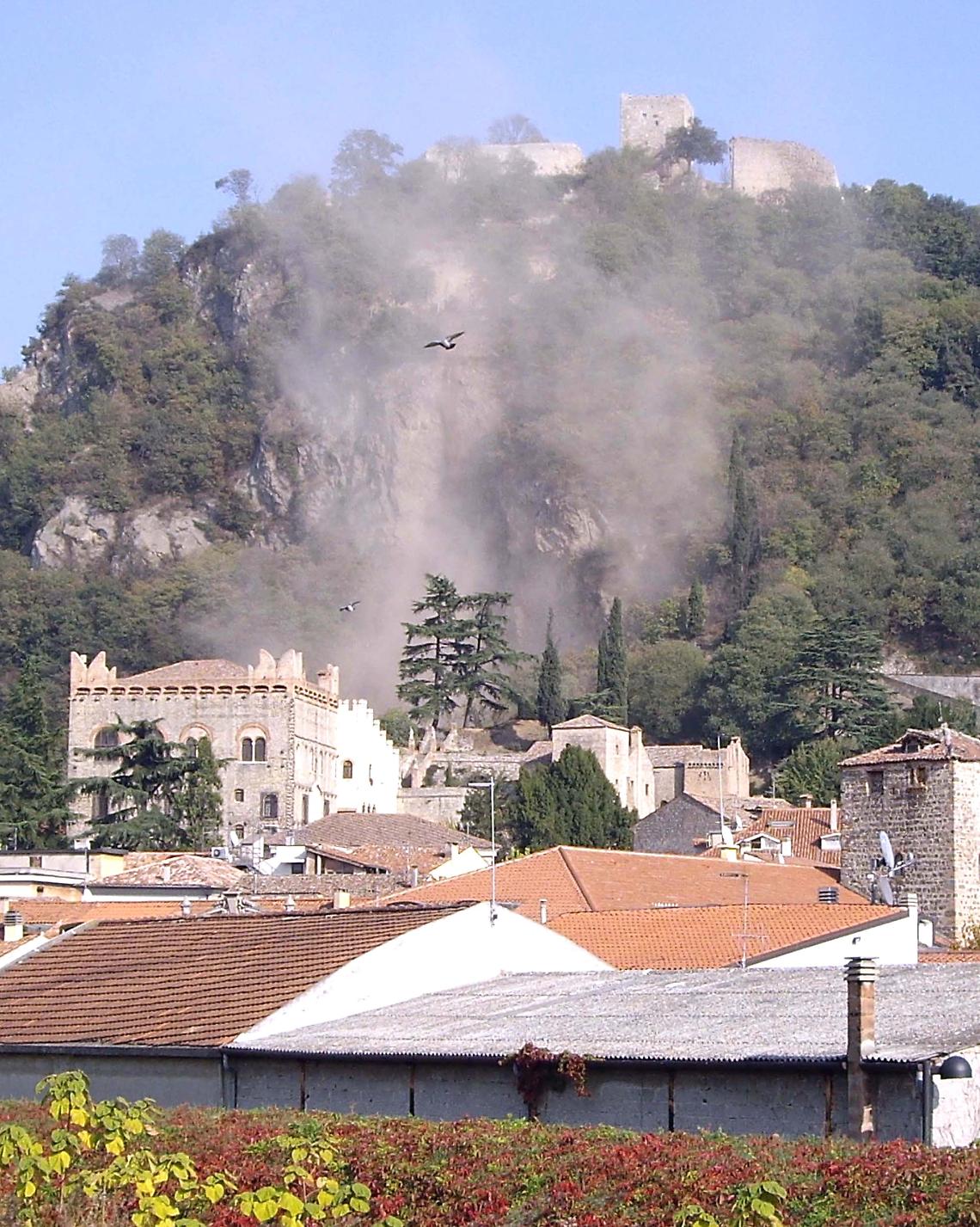 mons ascensore1