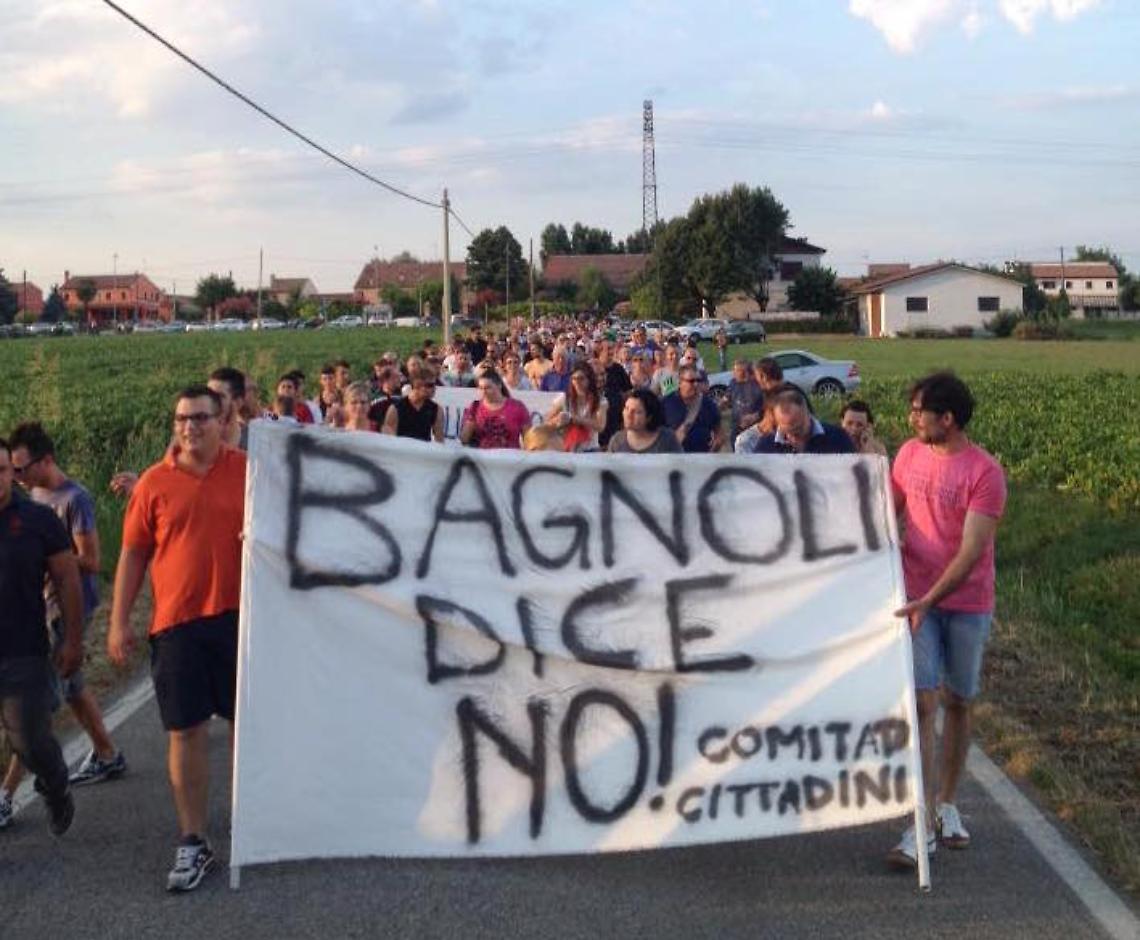 bagnoli protesta base1