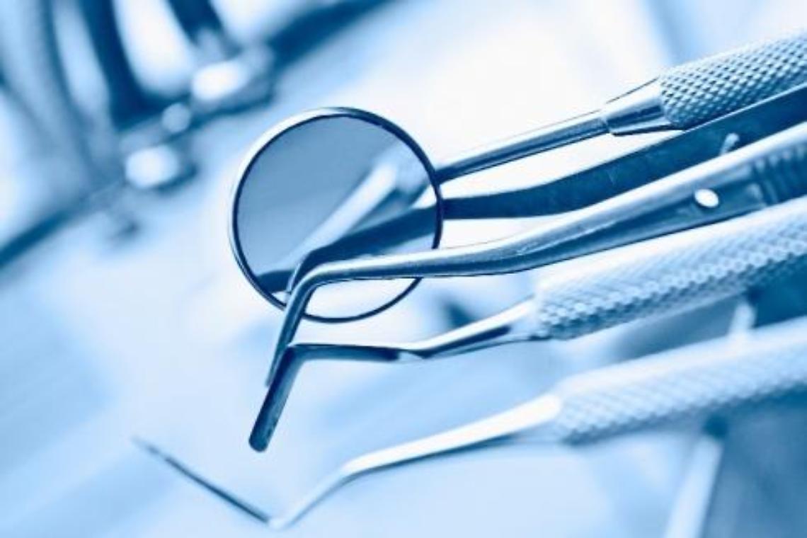 dentista strumenti