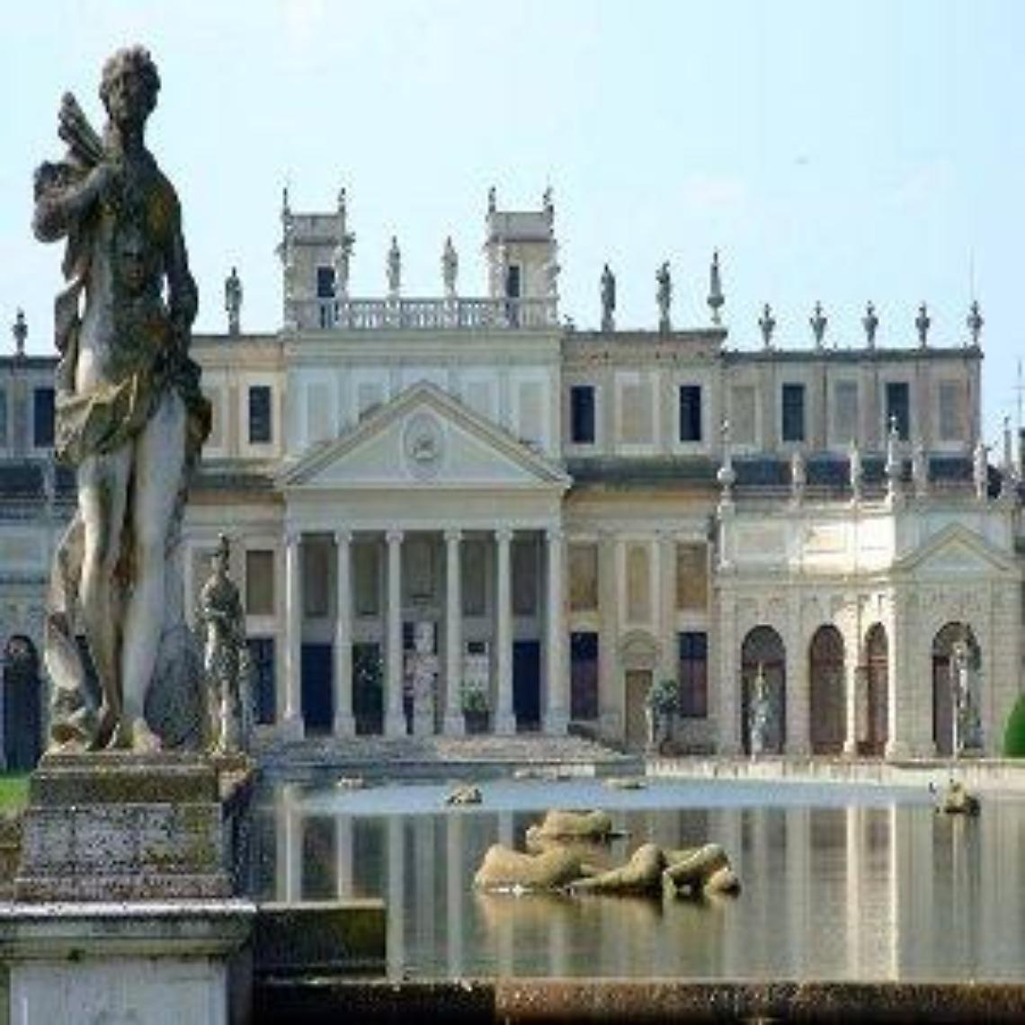 villa-pisani-stra