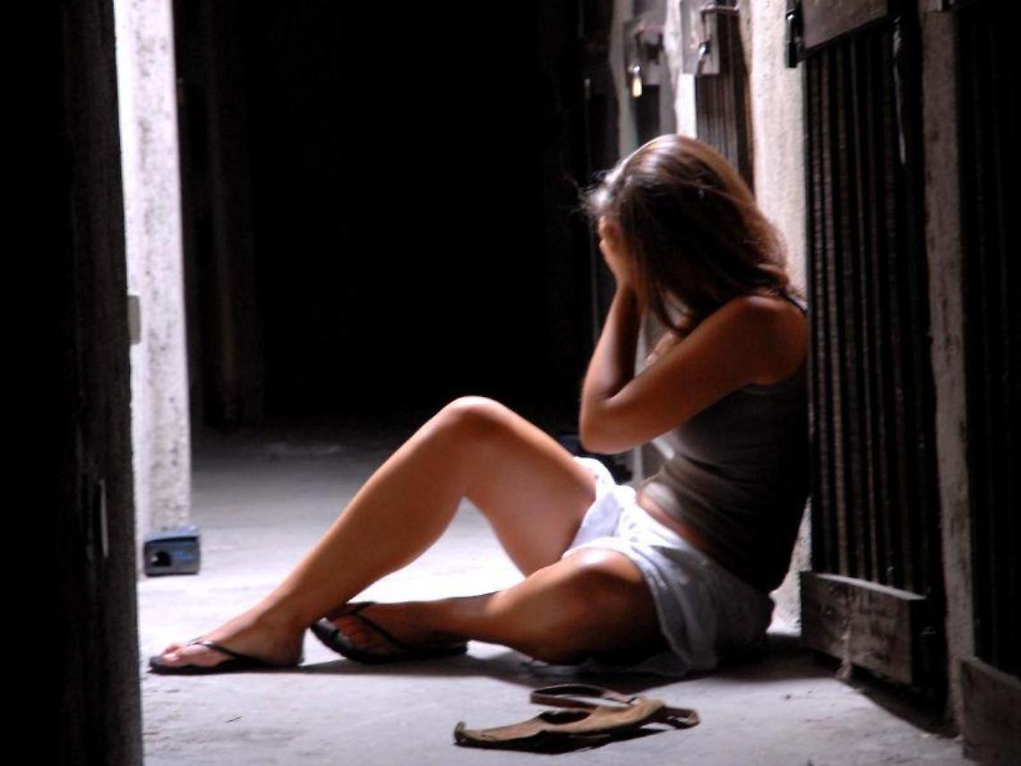 Denuncia shock: giovane vittima di stupro di gruppo a Malta, indagati cinque ragazzi pugliesi