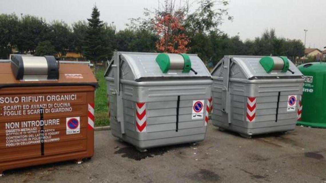 Cassonetti &ldquo;smart&rdquo; a Nago-Torbole: apertura solo con tessera o app