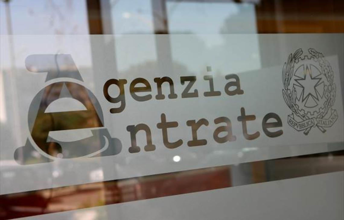 Falsi-dirigenti-agenzia-delle-entrate-provvedimenti-nulli