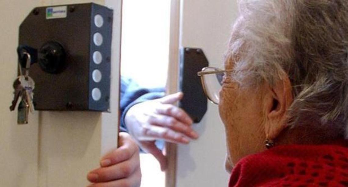 Truffa sventata a Lavis: 70enne salva i gioielli e una donna finisce in carcere