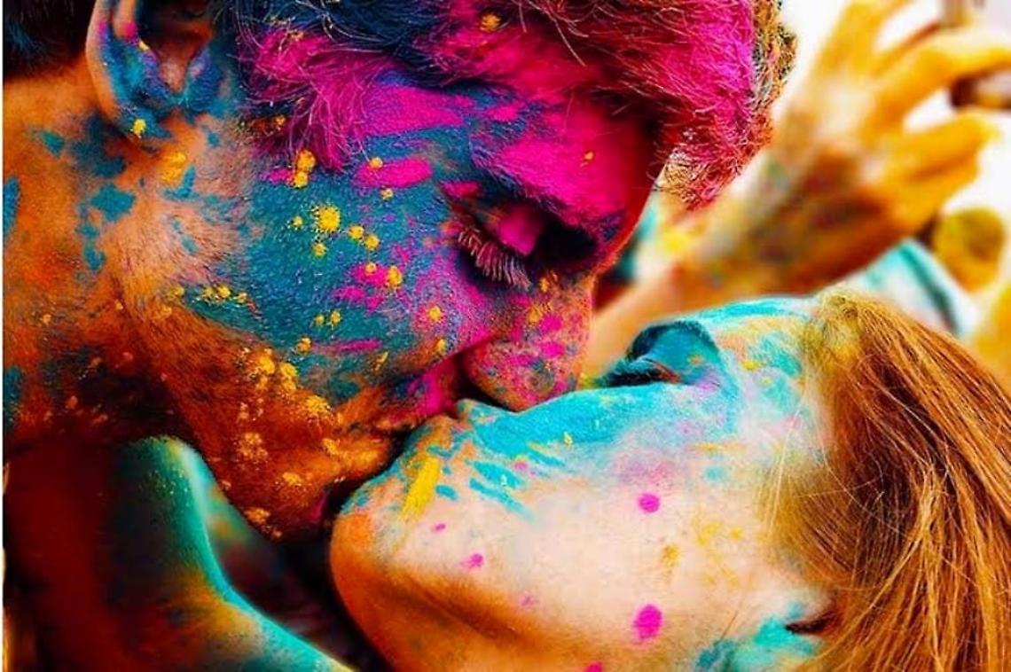 bacio holi-2