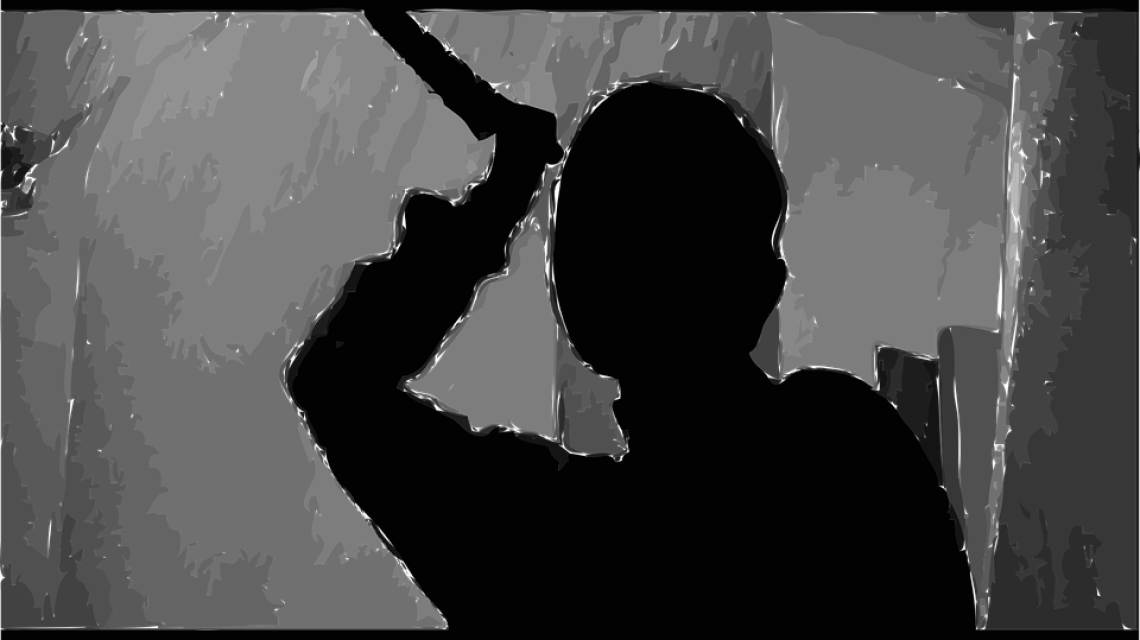 Ferragosto di sangue sul Garda: coltellata alla compagna, condanna annullata dalla Cassazione