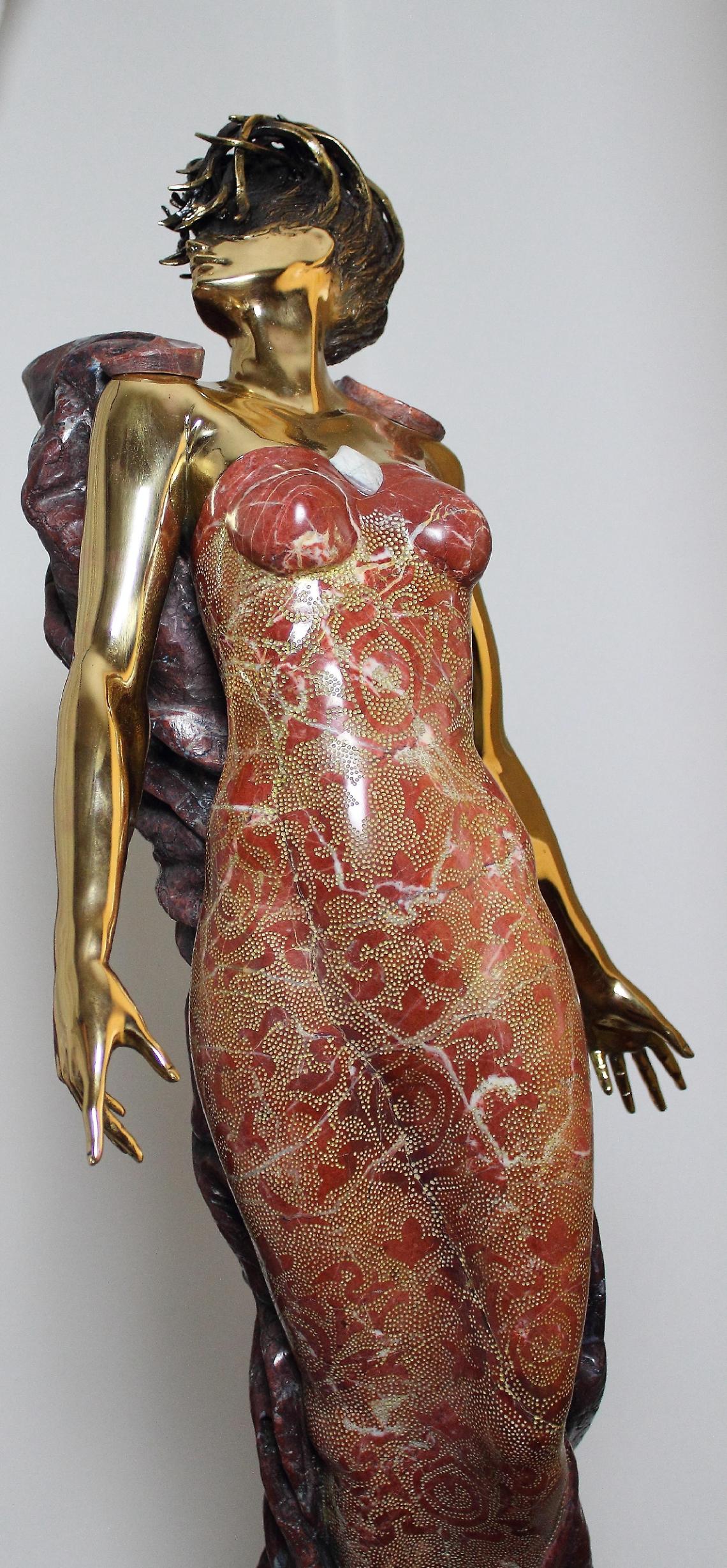 Superbia_marmo rosso, bronzo- 2014- 60x40x110h