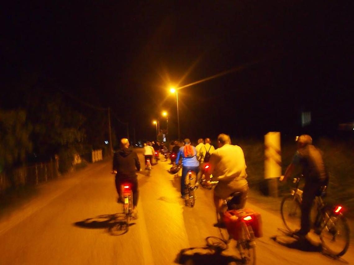pedalare sotto le stelle