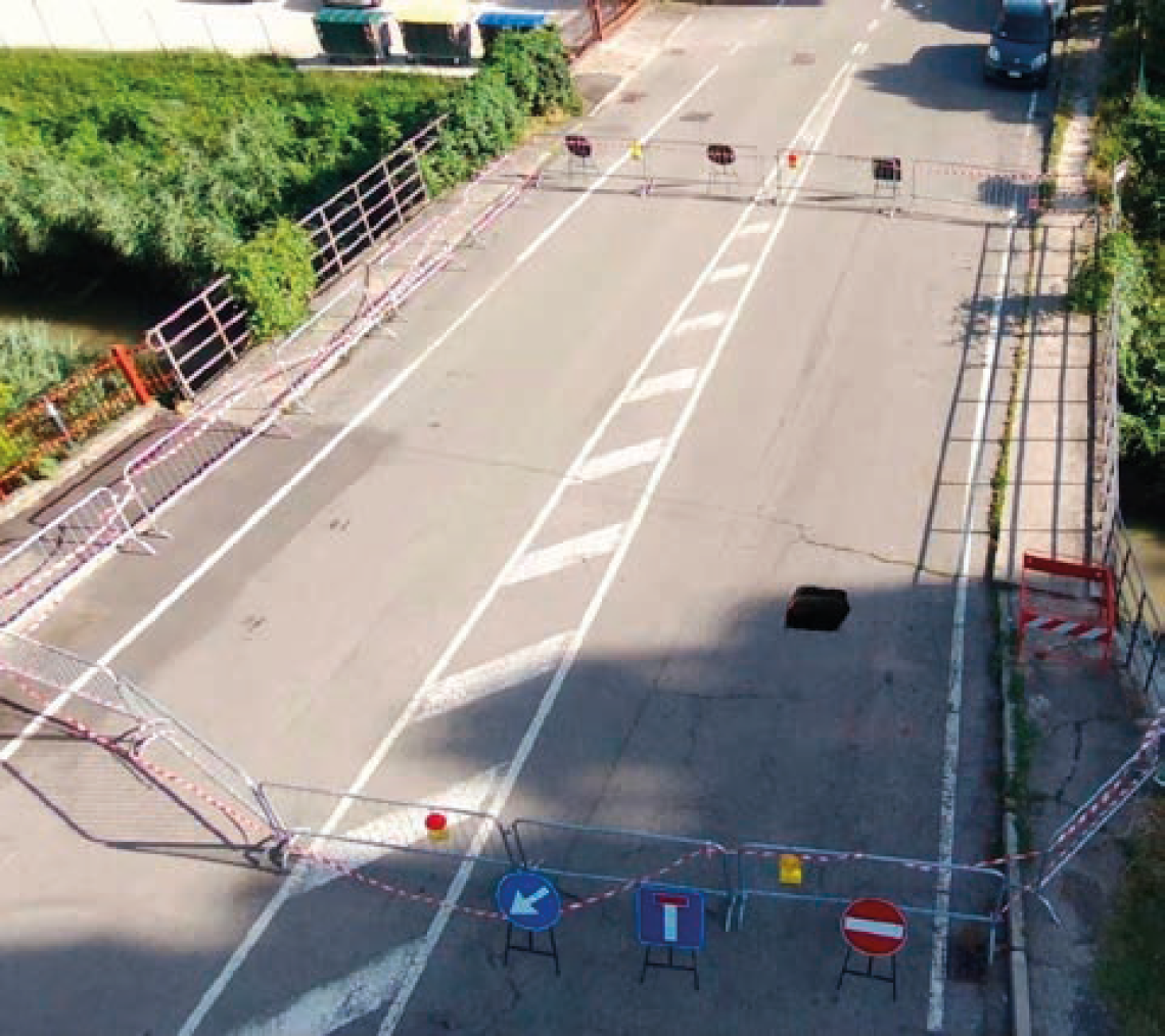 voragine ponte via romagna
