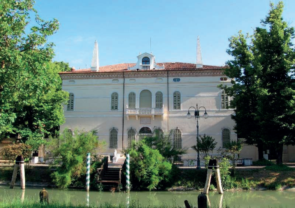 villa mira