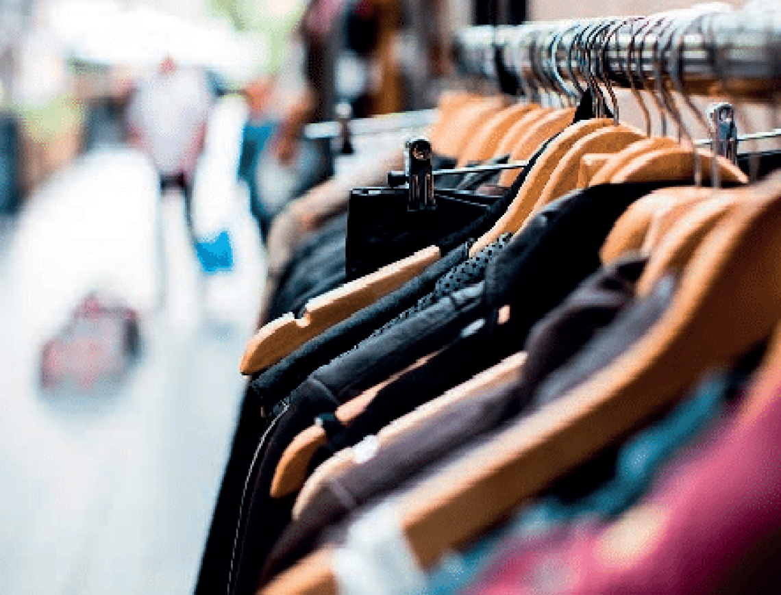 Saldi invernali 2026, Veneto pronto allo shopping: il 70% dei clienti punter&agrave; su abbigliamento e calzature