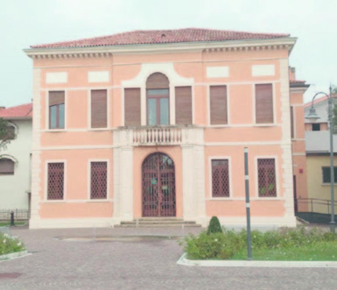 biblioteca salzano