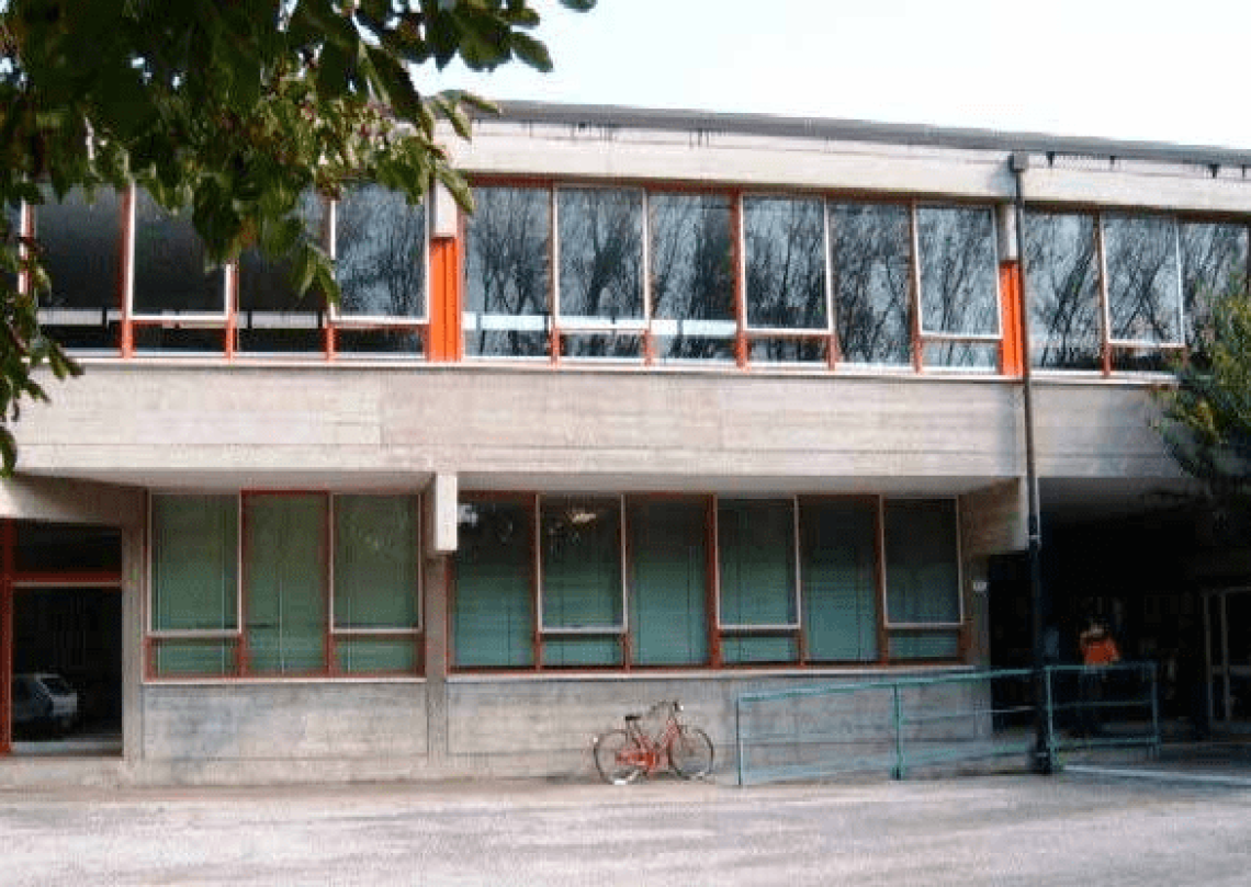 scuola media tito livio cona