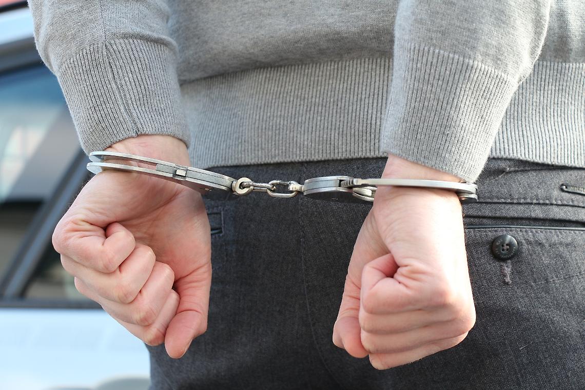 Vicenza, arrestato 34enne libico per rapina impropria e furti aggravati