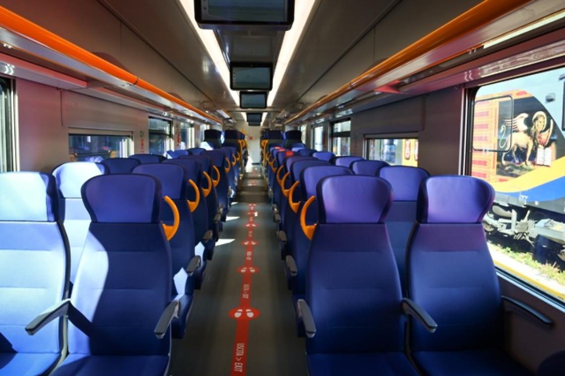 Treno bloccato a Conegliano: passeggero senza biglietto estrai un coltello