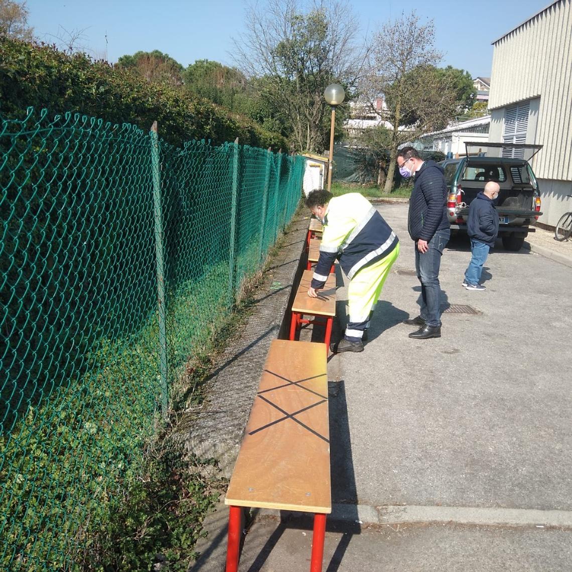poste-montegrotto-panchine3