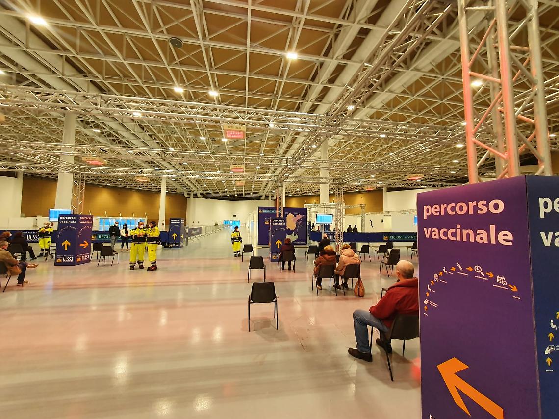 palaexpo sala attesa