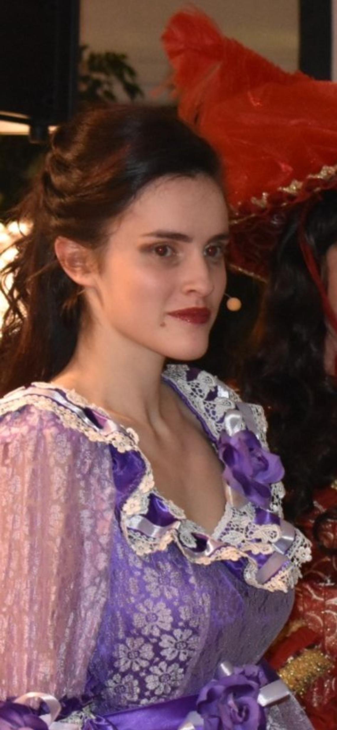 Asia Frinzi