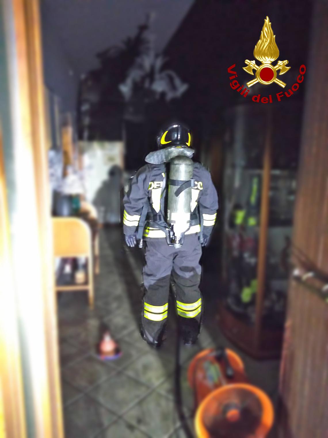 principio incendio abitazione moniego di noale