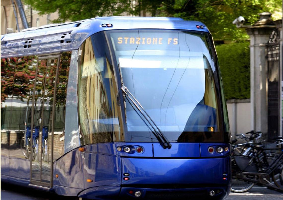 Tram di nuovo operativo da lunedì: risolto il problema allo scambio della stazione