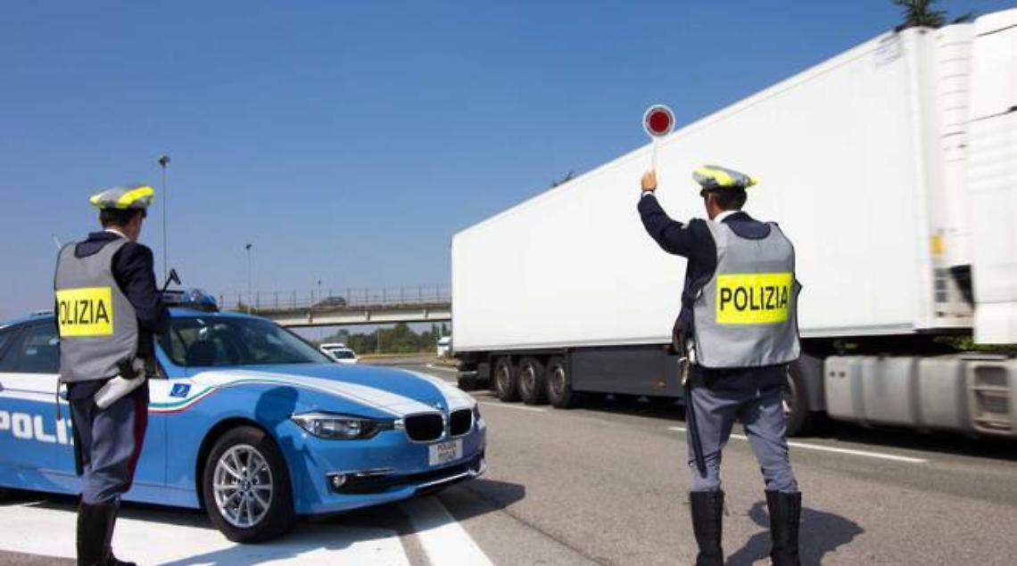 Polizia stradale