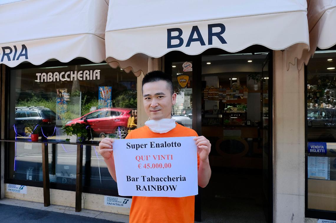 Padova: Bar Rainbow, vinti 45mila euro al superenalotto