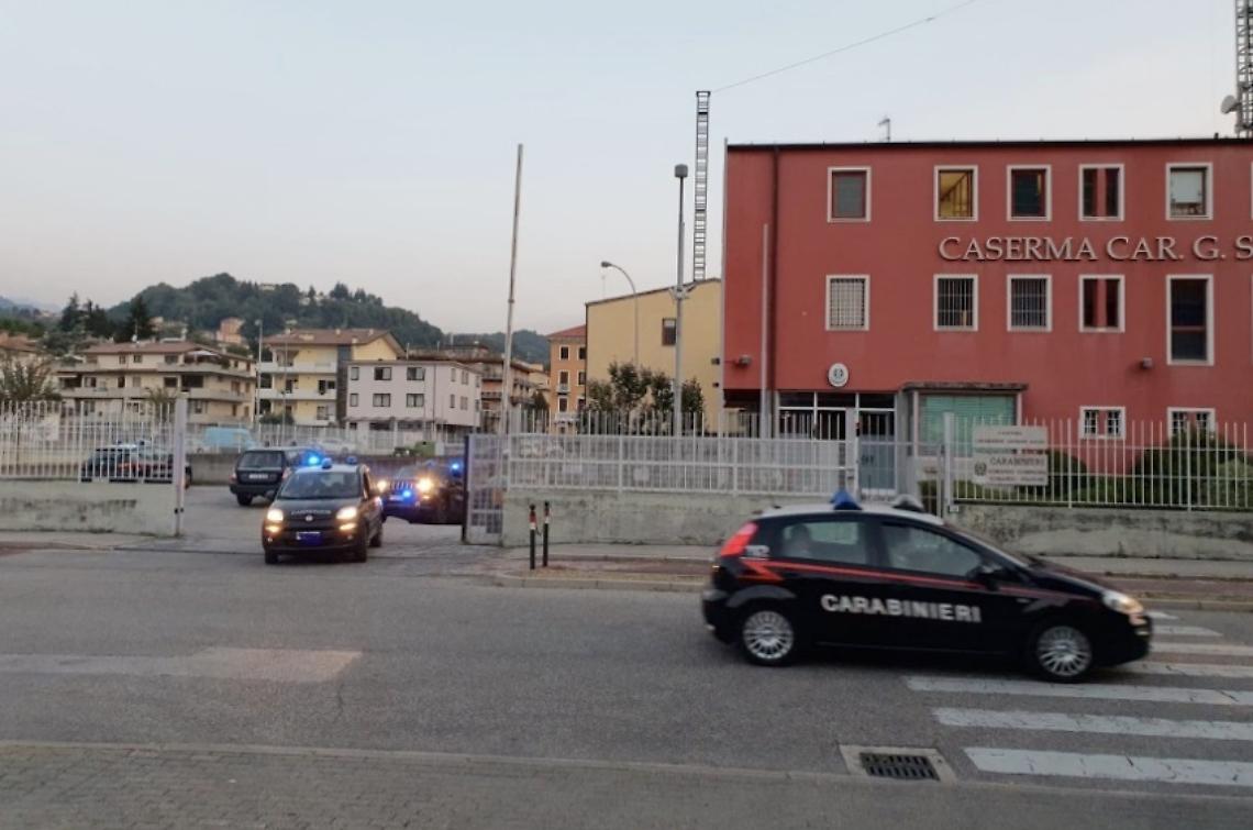 caserma di valdagno carabinieri