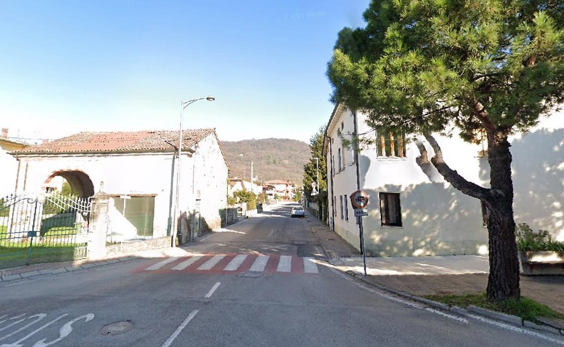 via lamarmora a Brendola all'incrocio con la provinciale