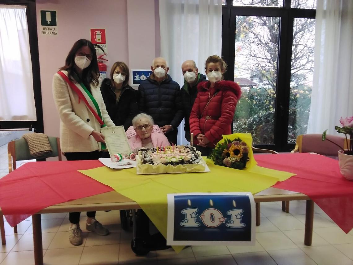 101 anni per Elvira porto tolle