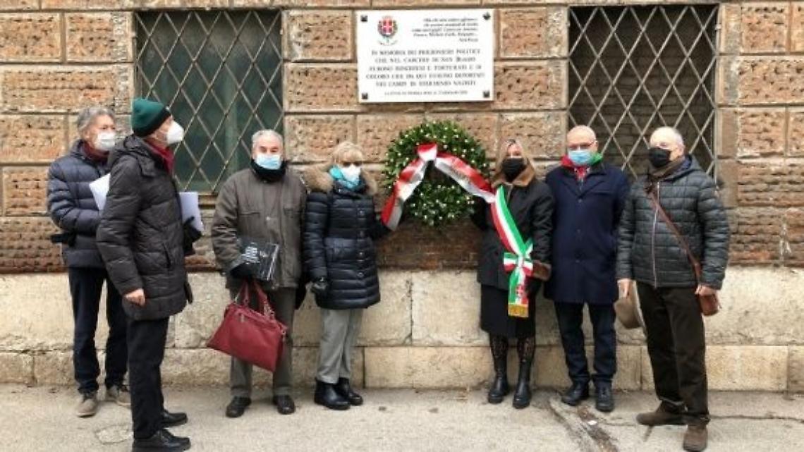 San Biagio corona d alloro per i partigiani portati a Mauthausen