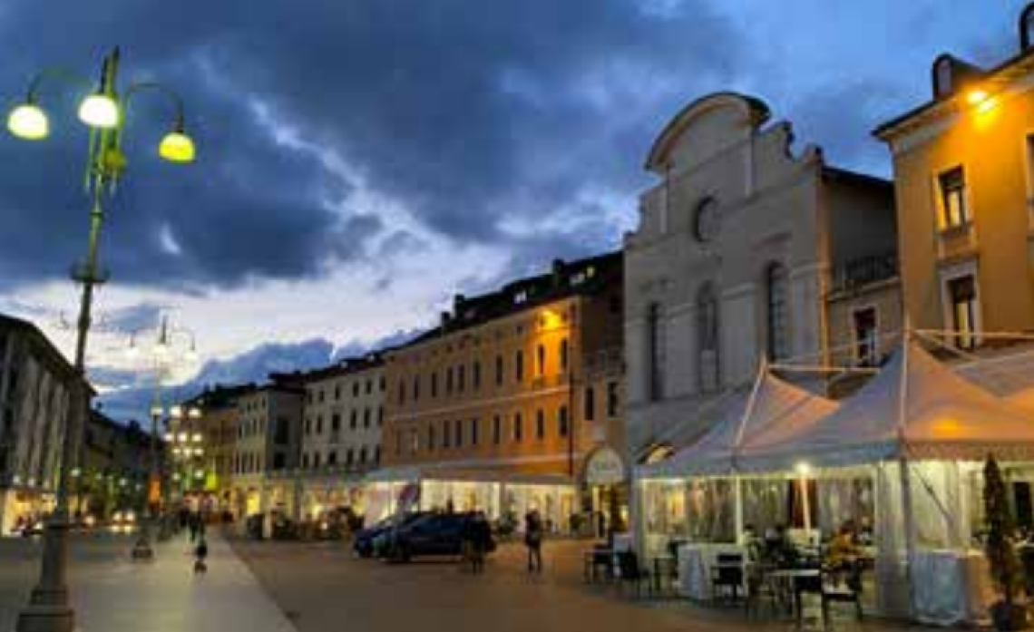 piazza martiri belluno
