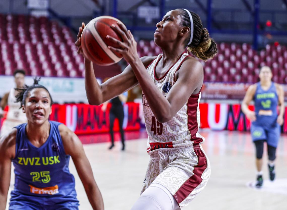 reyer woman