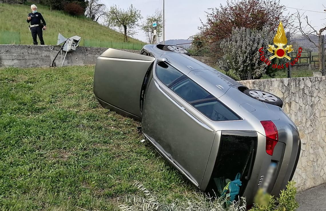Lugo auto 2