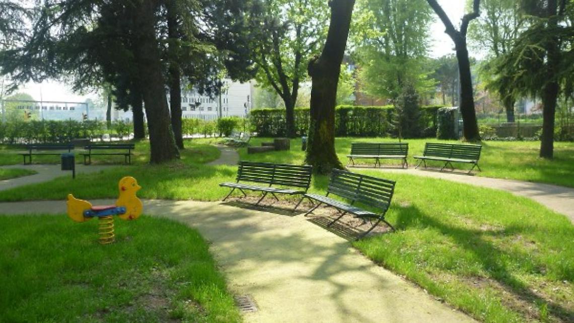 Parco giochi via Bassano