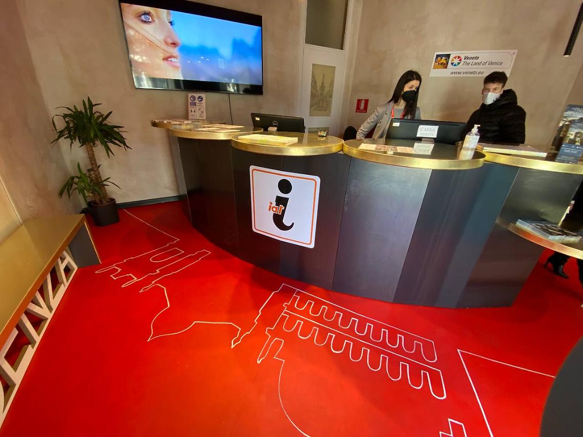 Ufficio Iat ristrutturato