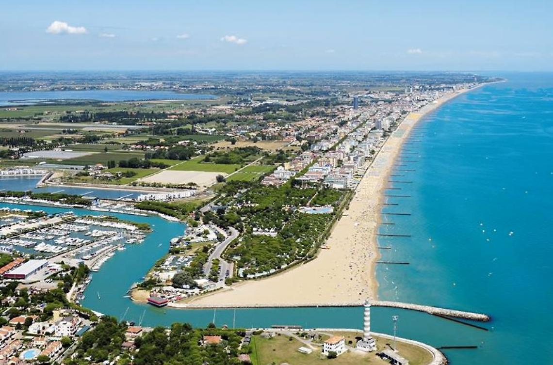 Sky line Jesolo 3