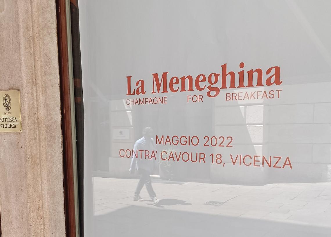 meneghina esterno maggio 2022 ritaglio