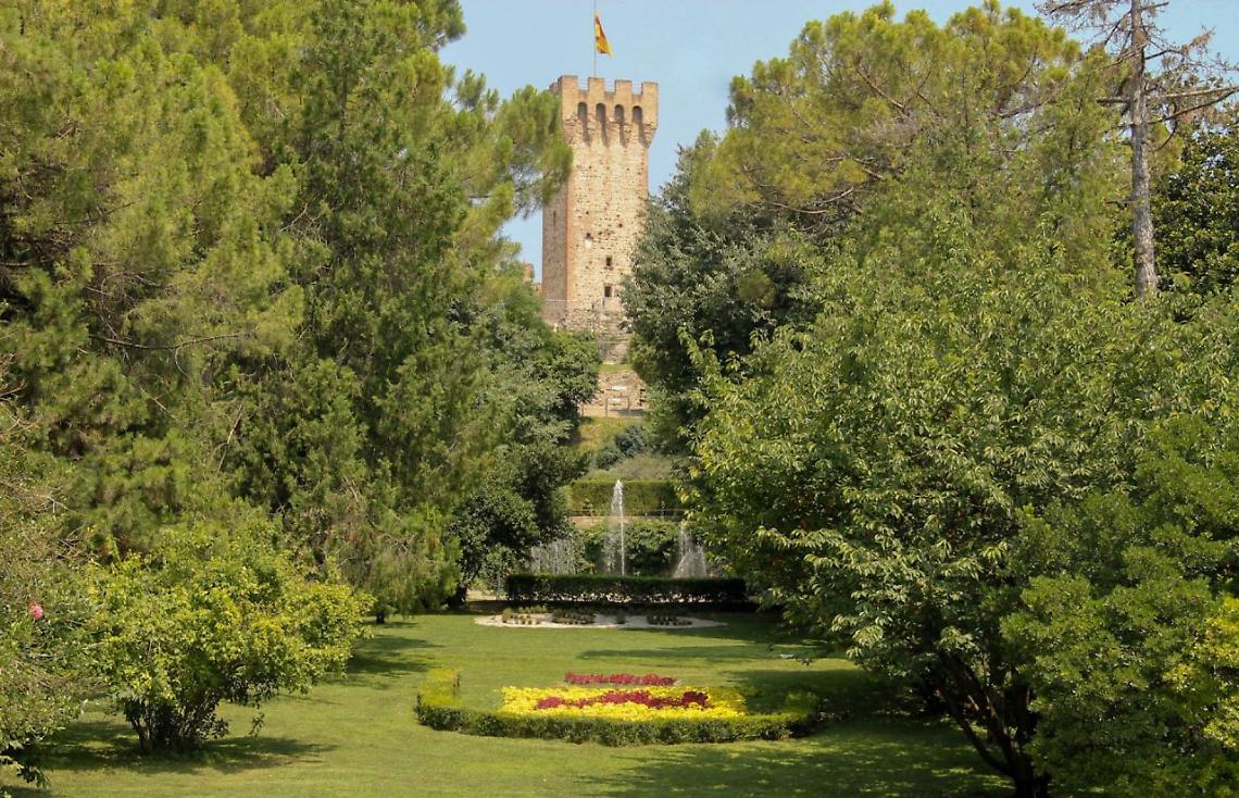 Giovani “custodi del verde”: a Este arrivano le targhe interattive nei Giardini del Castello