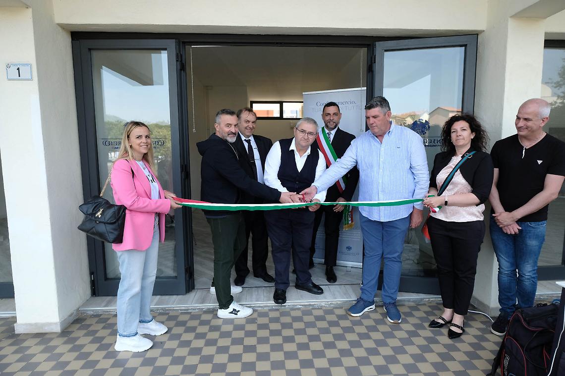 confcommercio inaugurazione ufficio rosolina mare_16
