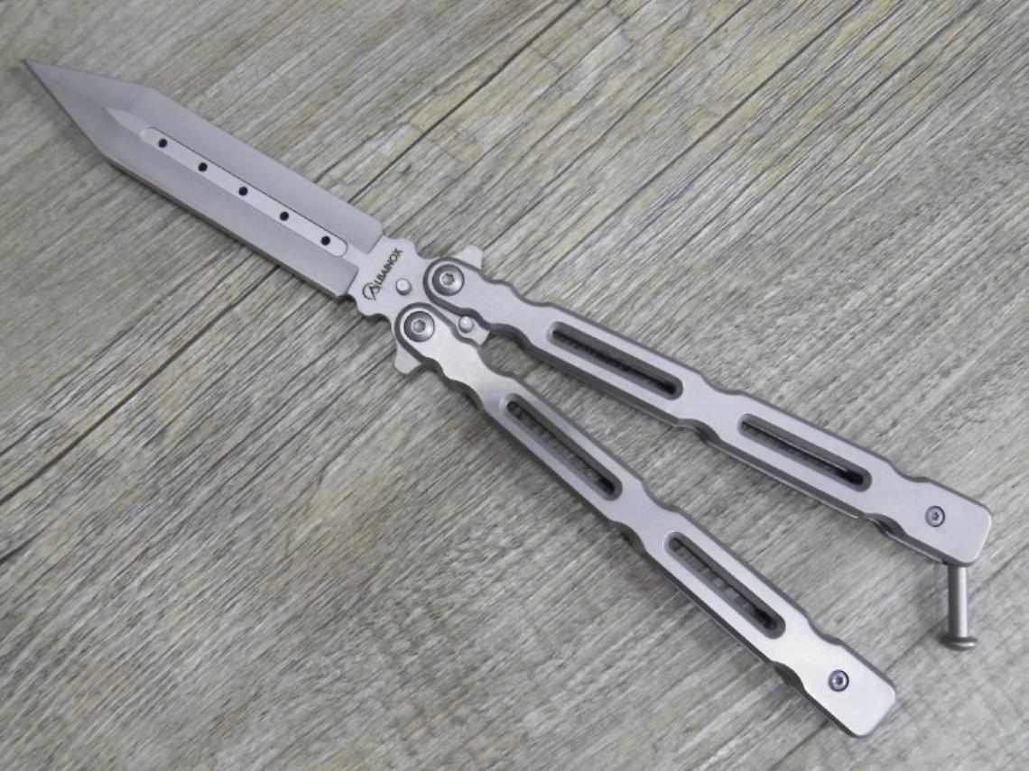 coltello a farfalla
