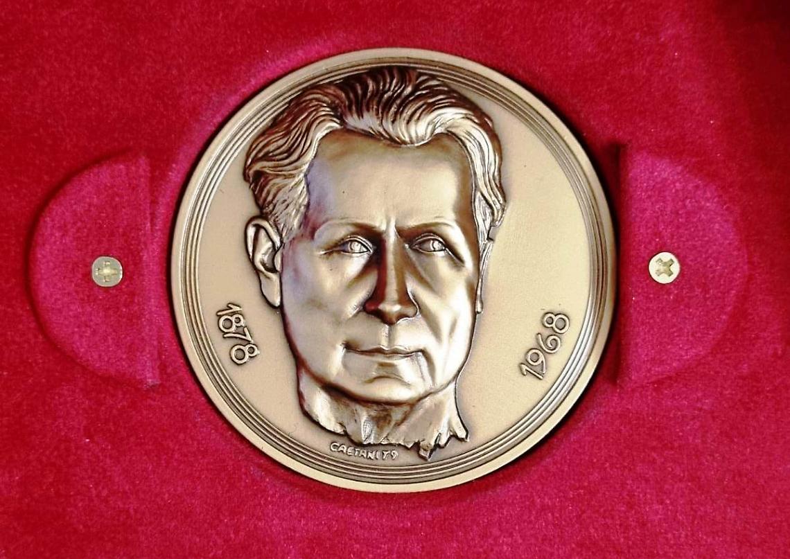 UTF-8''Premio Internazionale Tullio Serafin - Medag