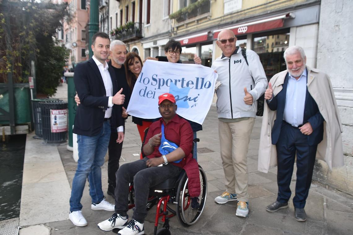 paziente oncologico in gondola Venezia