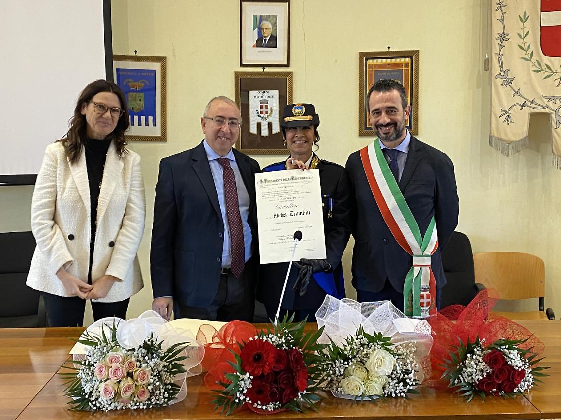 Comandante Michela Trombin avaliere della Repubblica