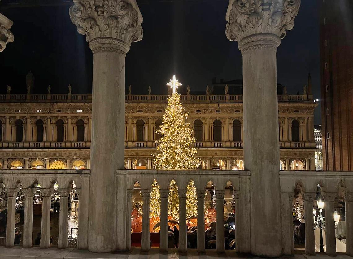 albero natale venezia