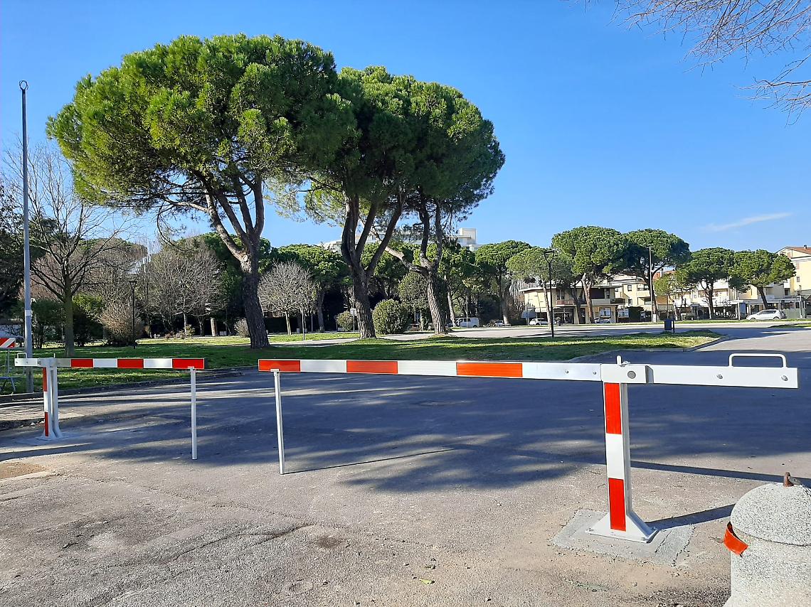 barriere piazza Donatori di sangue montegrotto