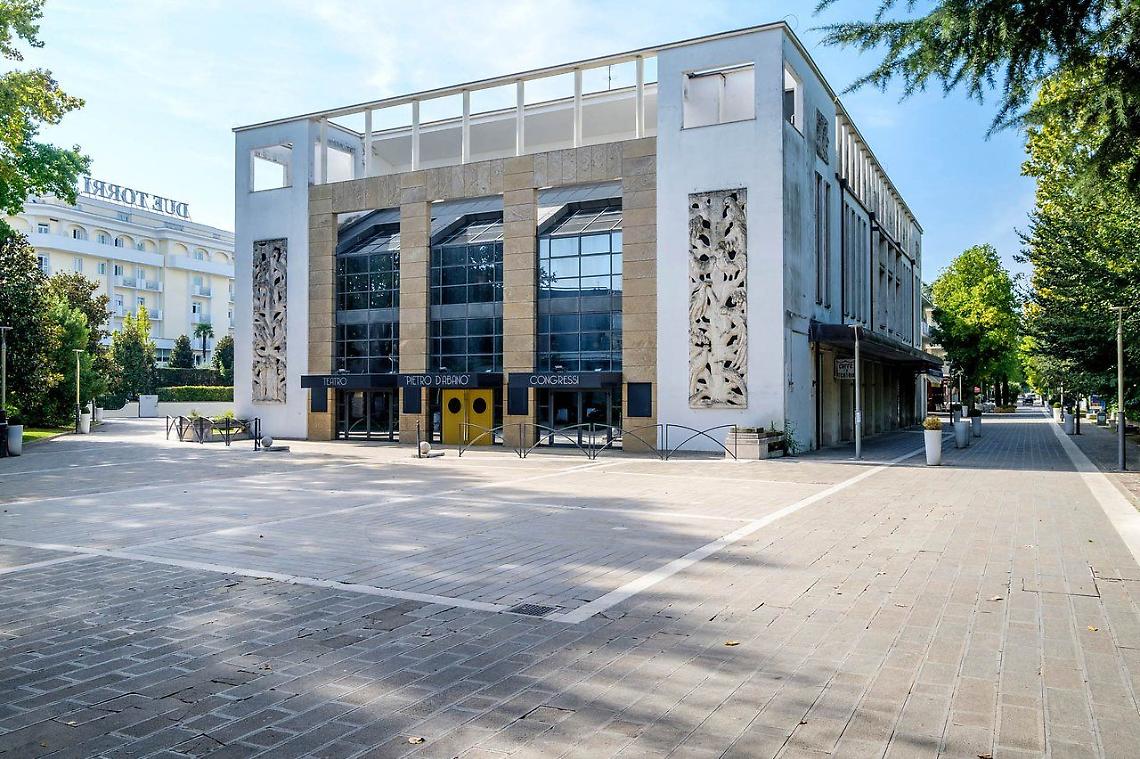 teatro congressi pietro d'abano